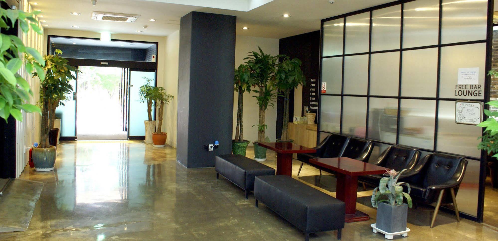 Y Ocean Hotel Yeosu Extérieur photo